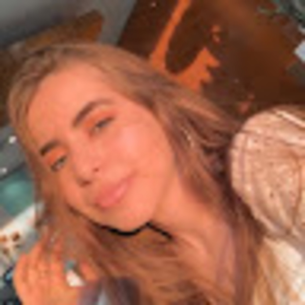 Meet your Posher, Lana